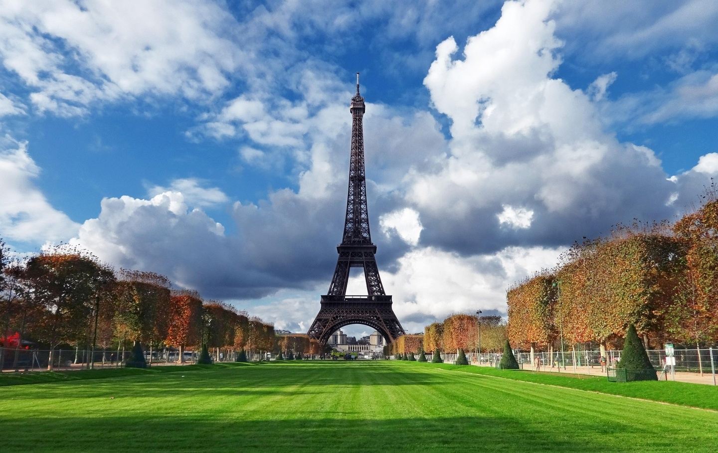 Grandeur Europre