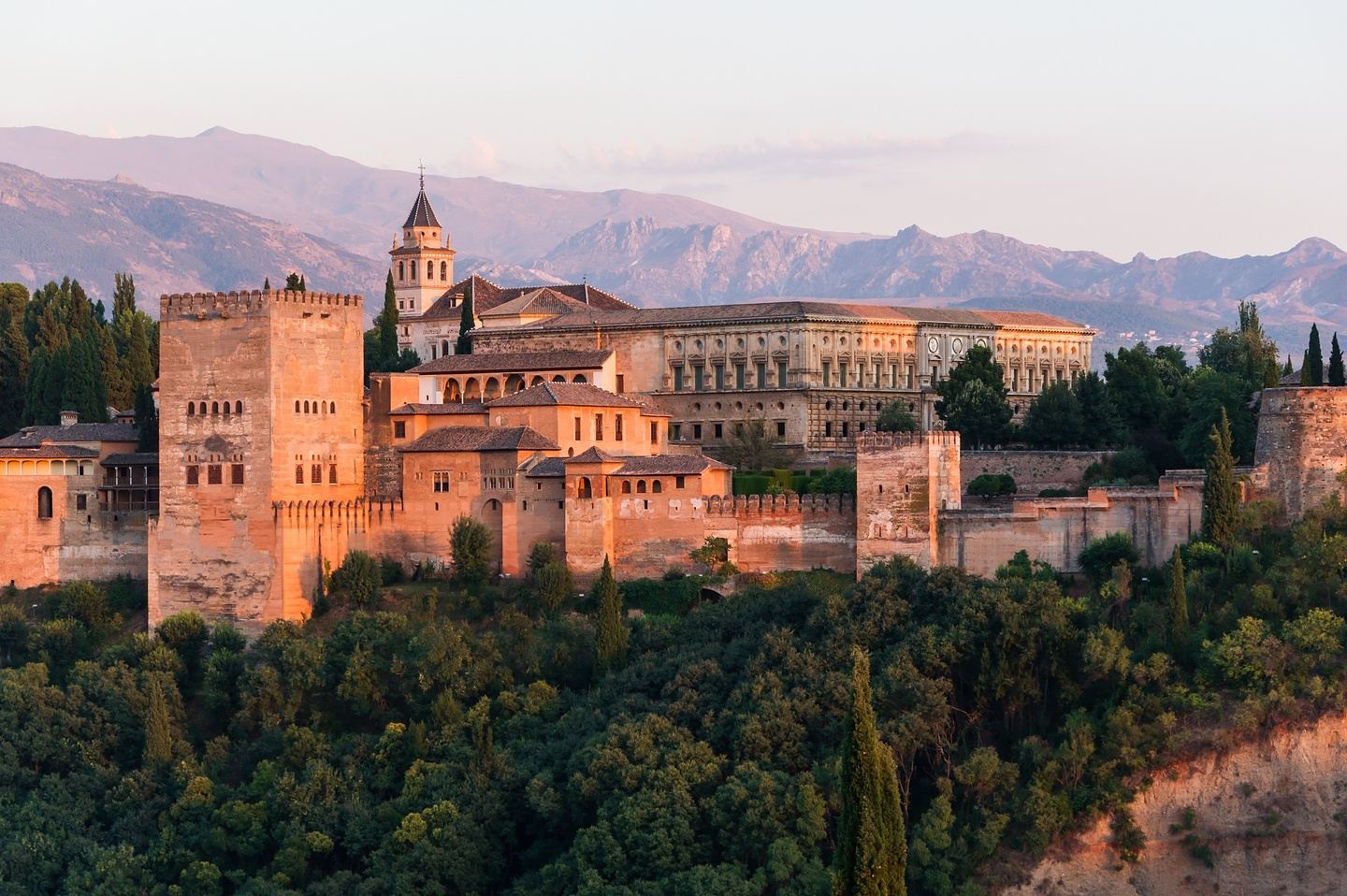 Granada Glory Tour
