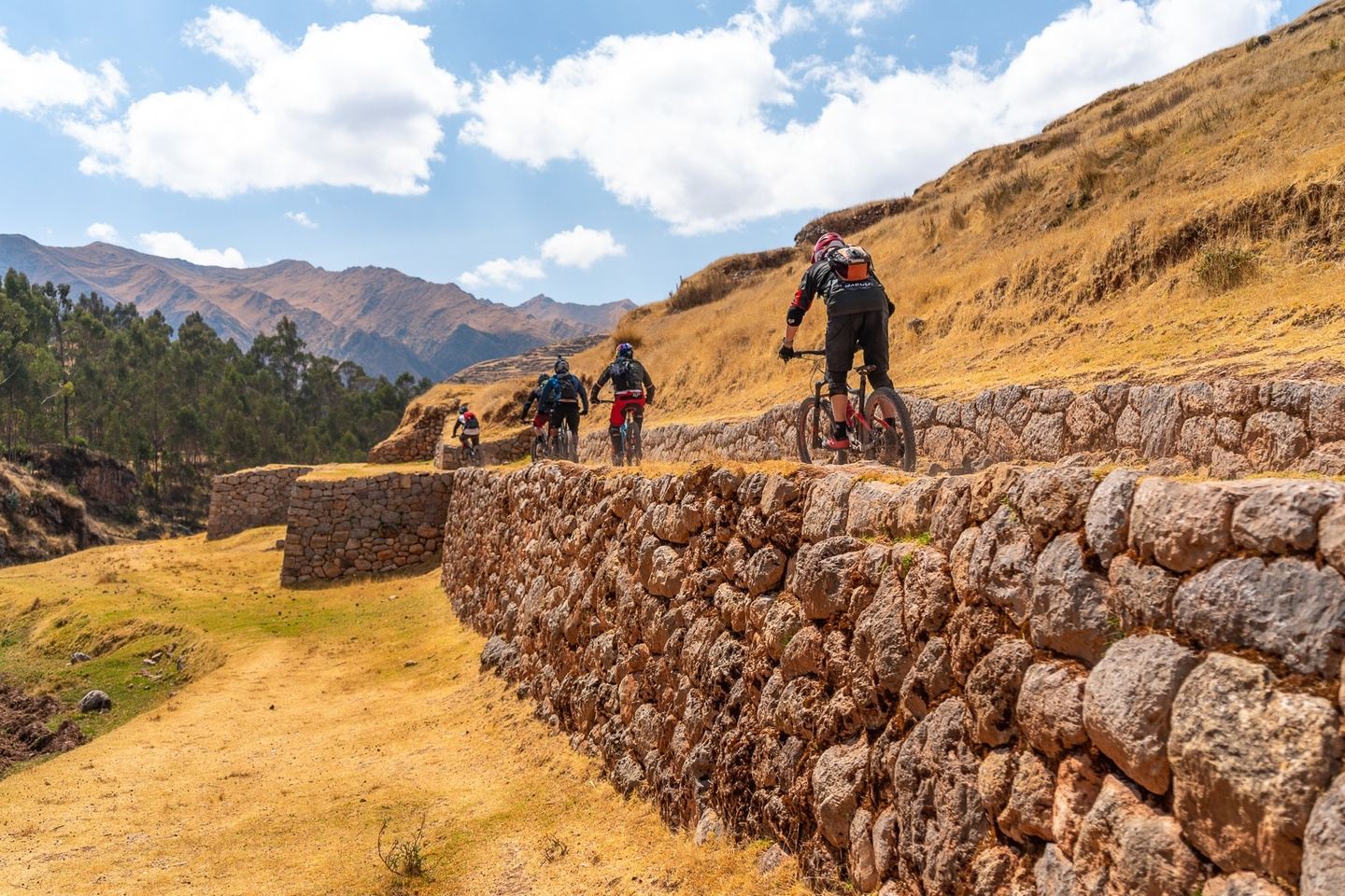 Peru Andes Adventure