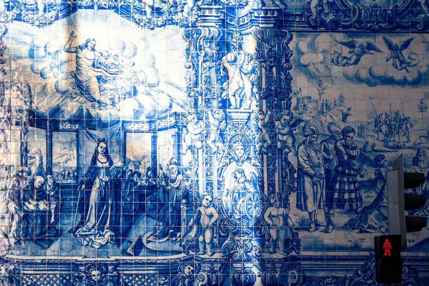 Women's Creative Journey Through Portugal's Artistic Soul