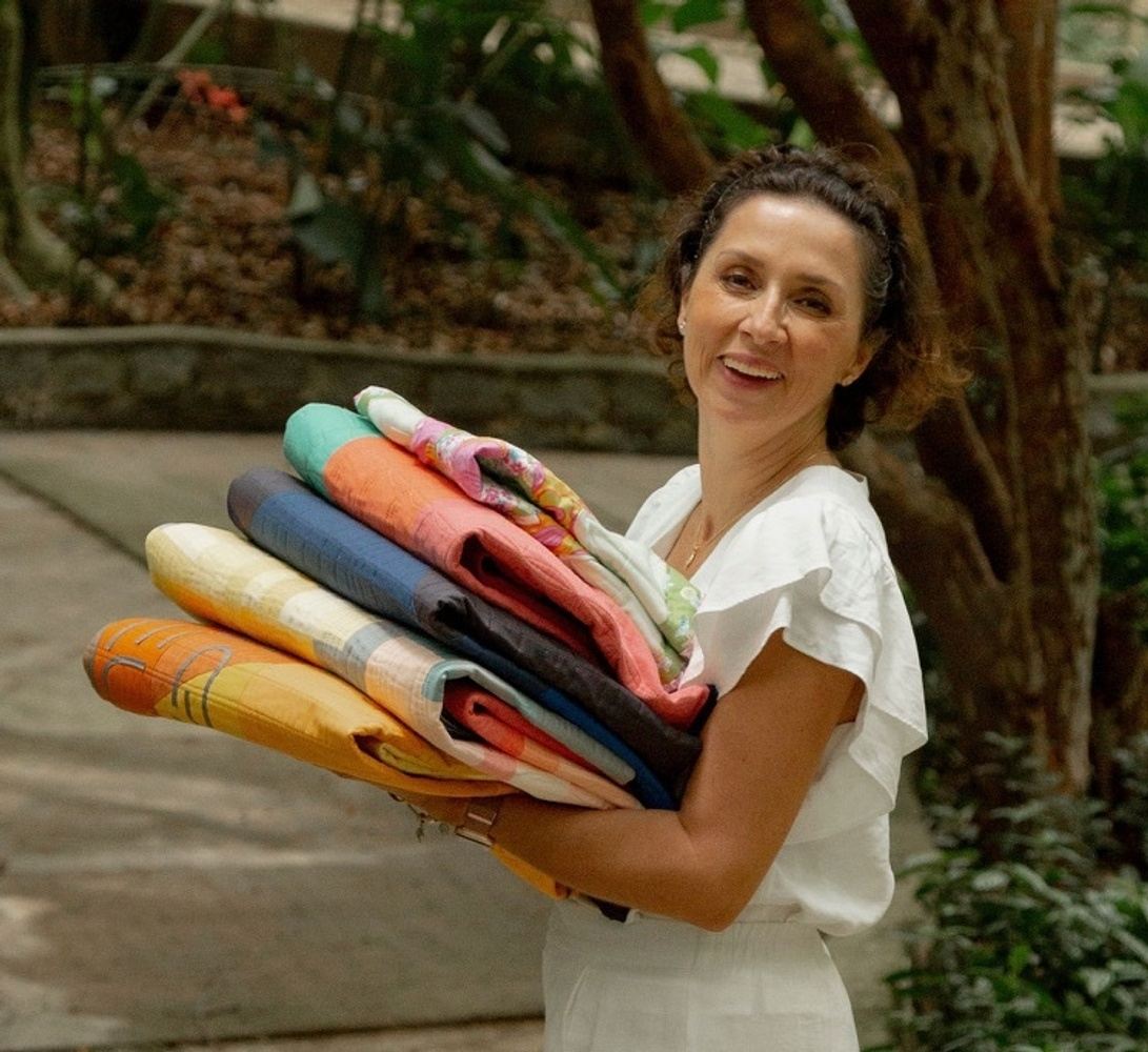 Carolina Oneto - Imaginary Places Five-Day Quilting Retreat