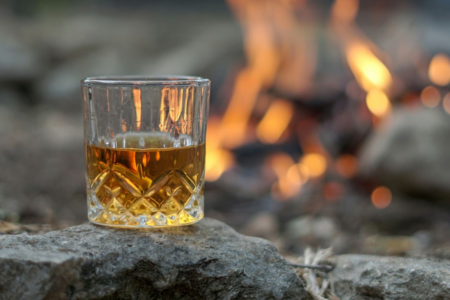 Bourbon Lens: The Ultimate Irish Whiskey Journey