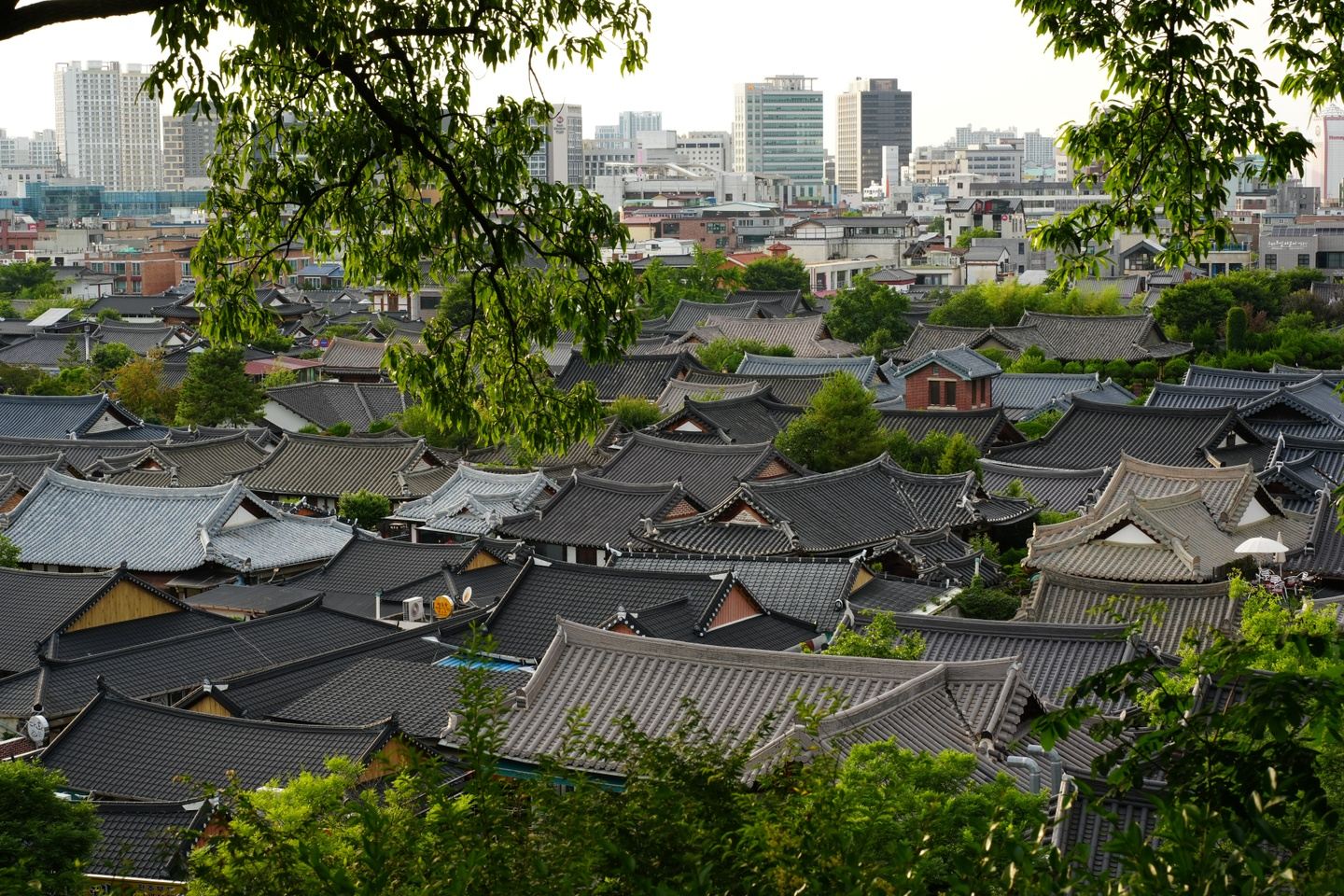 Jeonju & Yeosu: 4-Day Foodie & Artist Journey