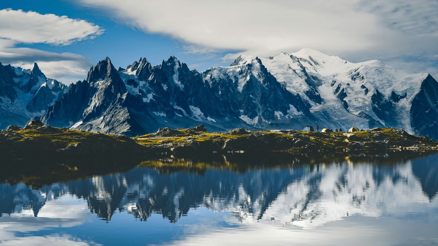 Hike Like a Woman - Tour du Mont Blanc with Rebecca