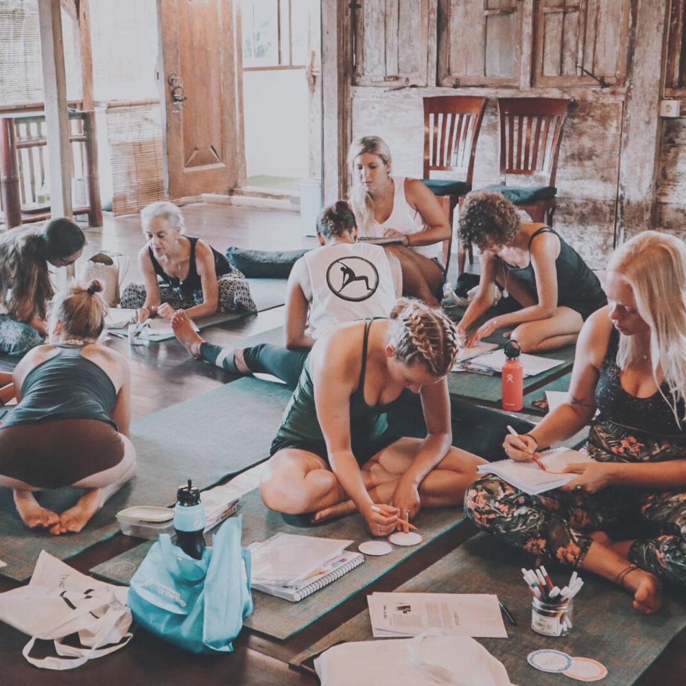 95h Kids Yoga Teacher Training