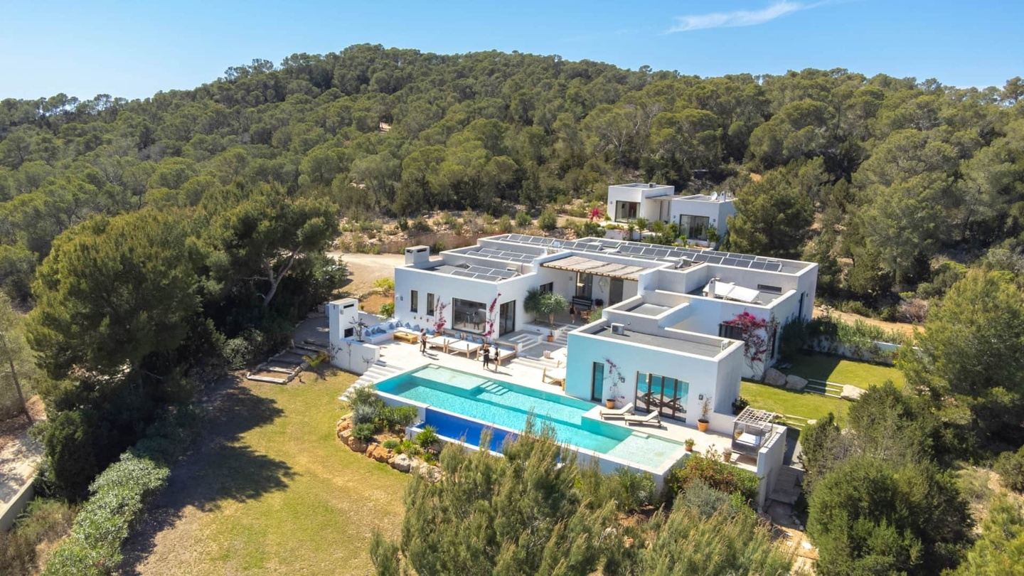 IBIZA: Golden Glow Retreat
