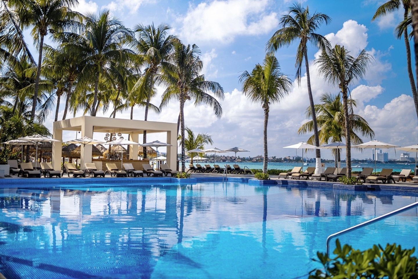 Embodied Reiki Training Healing Certification Level 1 at Dreams Sands