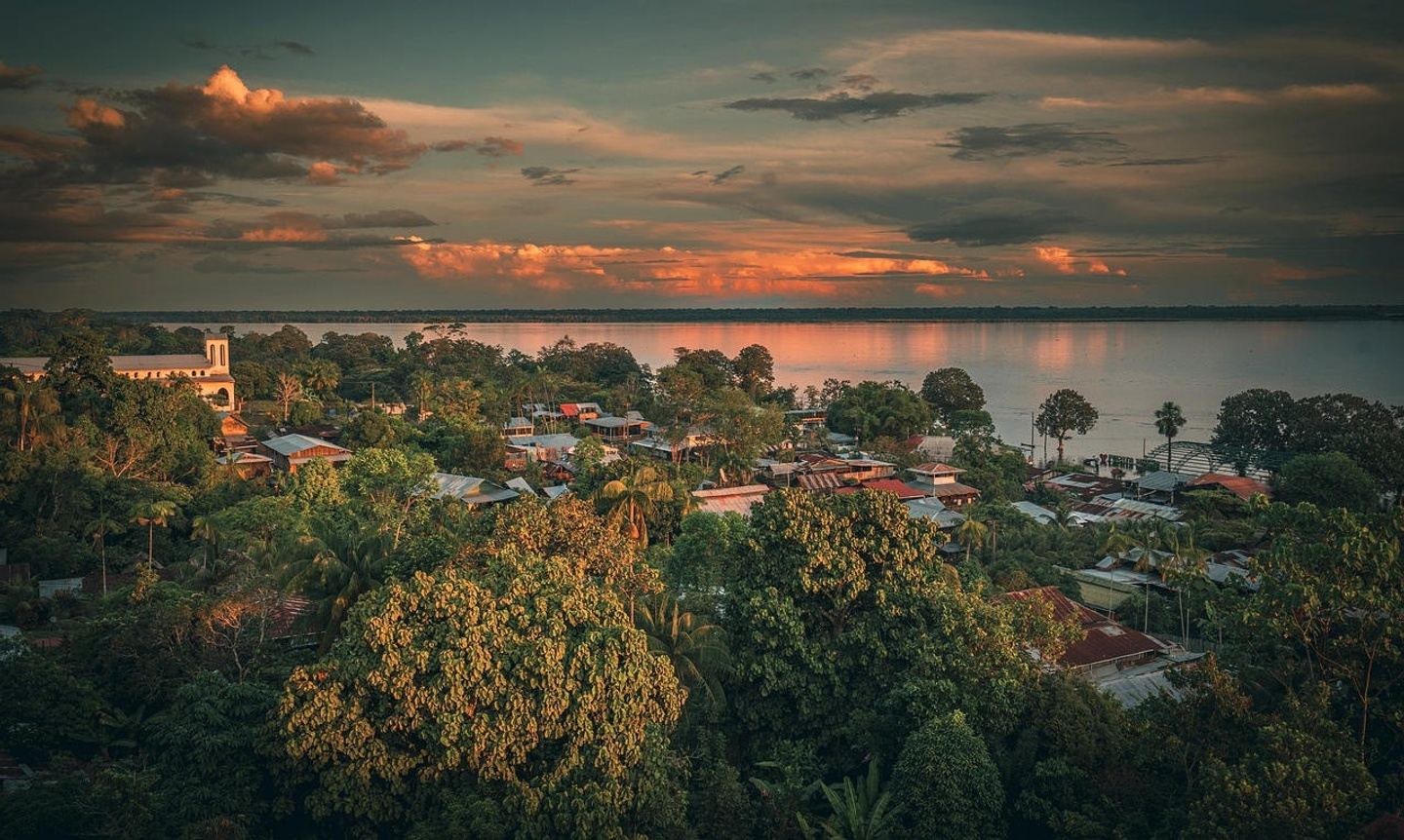 BIODIVERSITY & COMMUNITIES