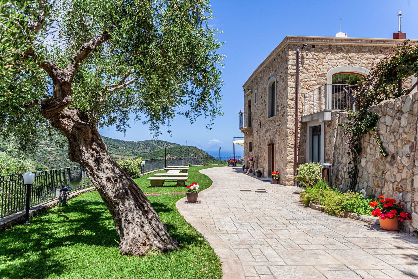 Yin Tranquility ~ A Luxury Yoga Retreat in Sicily, Italy