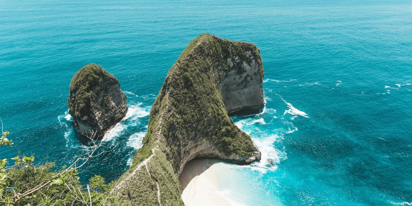 Explore Bali, Nusa Penida & Gili Trawangan with Jamie in Canggu