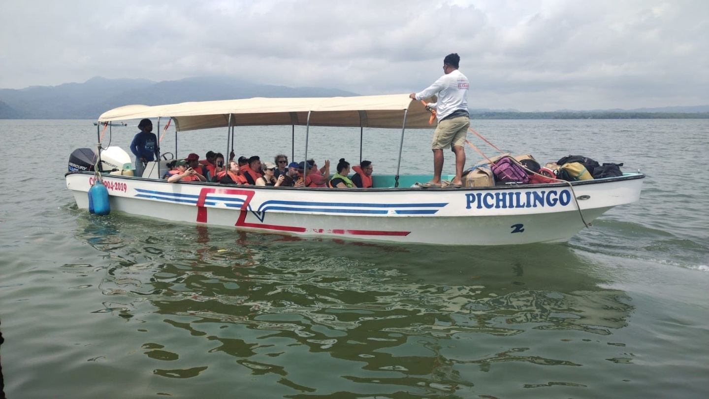 From Punta Gorda / Belize to Livingston or Puerto Barrios in Guatemala