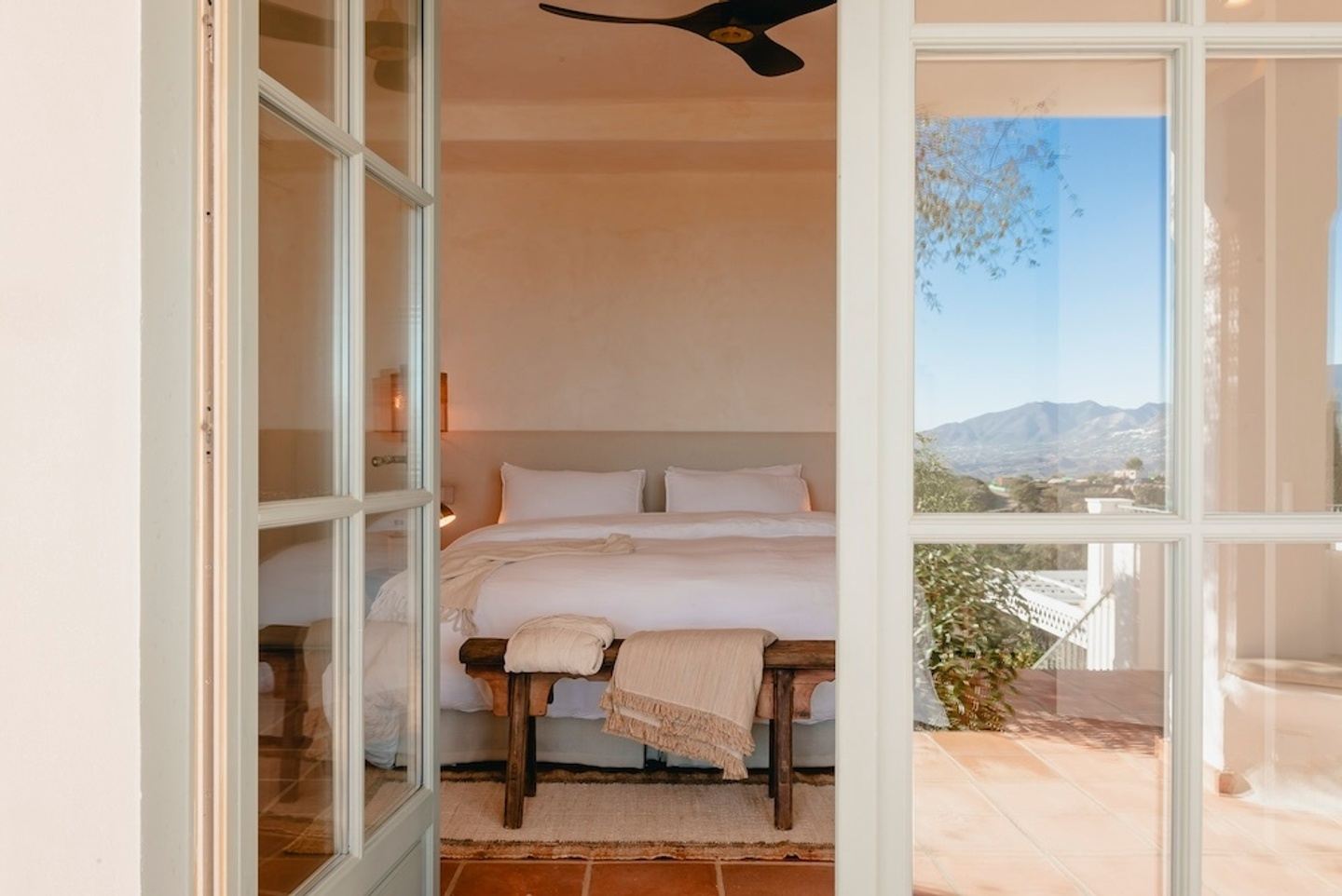 Sunlit Rituals, A Retreat in Marbella