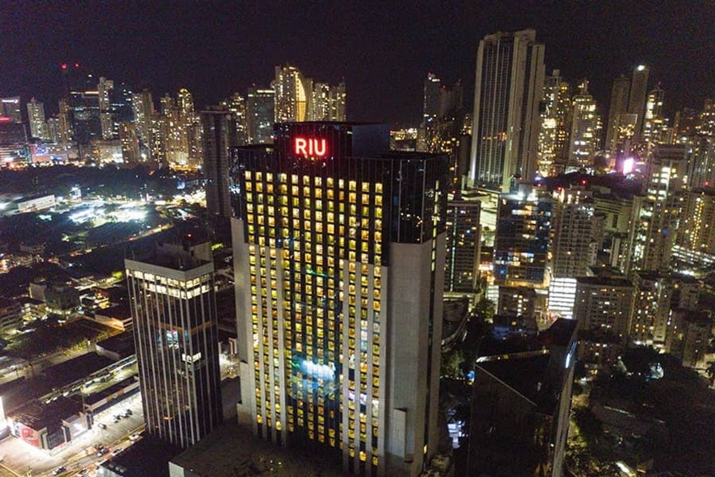 Panama Vibes Group Trip