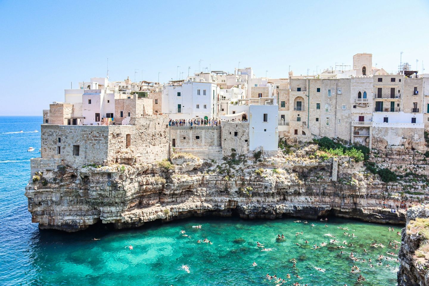 DISCOVER THE ITRIA VALLEY