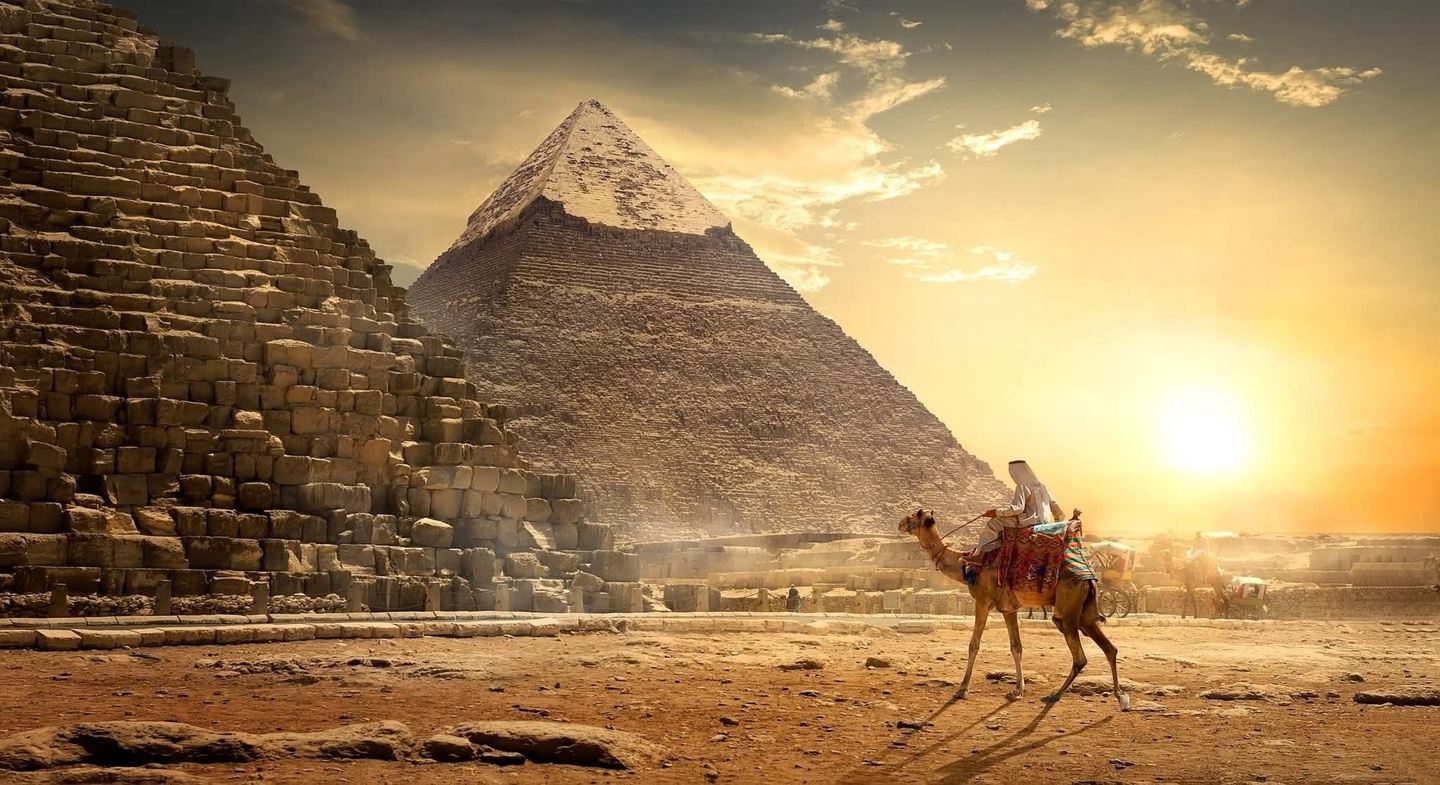 From Cairo: 14 Days Egypt Pyramids, Nile Cruise, Alexandria & Hurghada