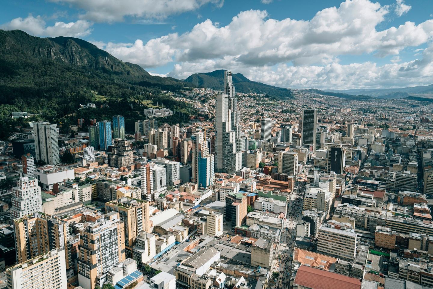 COLOMBIA COLONIAL 2026 - SALIDAS GARANTIZADAS