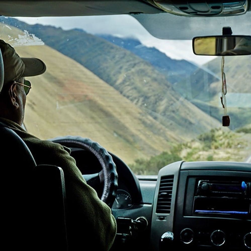 Bus Hidroelectrica  -  Ollantaytambo / 14:00 | MachuPicchuByBus