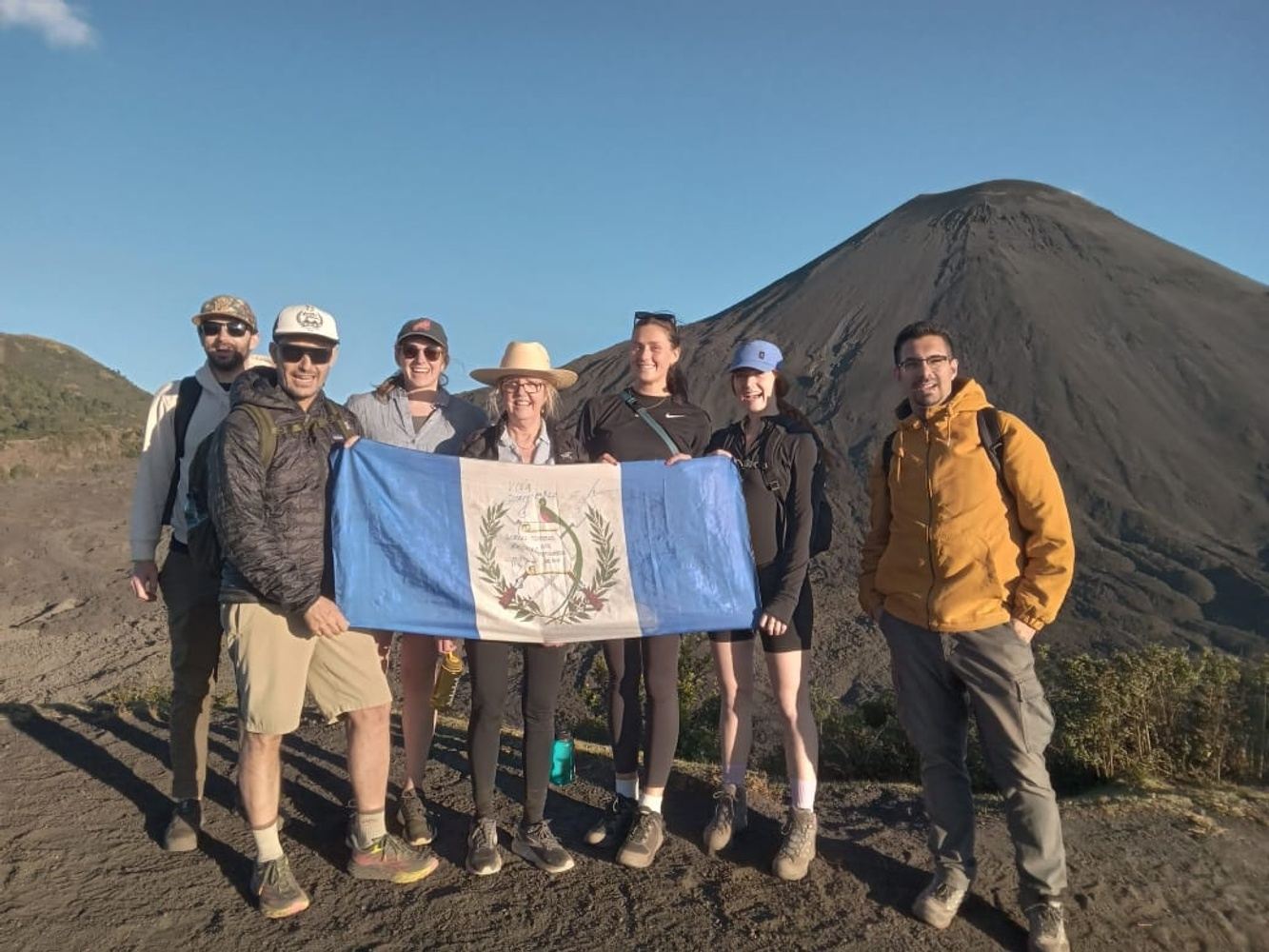 TOUR PRIVADO DE PACAYA DESDE CIUDAD DE GUATEMALA - photo 6