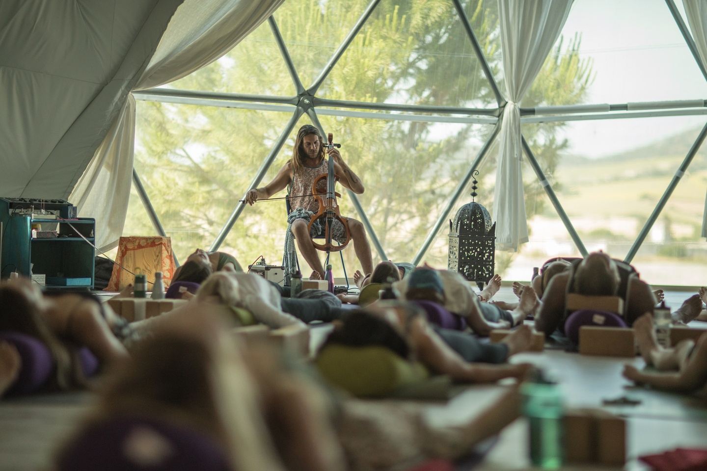 Yoga with Cellomano LIVE
