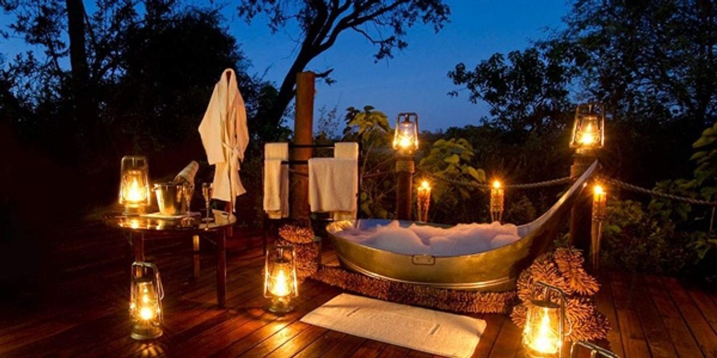 10-Day Best Honeymoon Luxury Safari + Zanzibar Beach