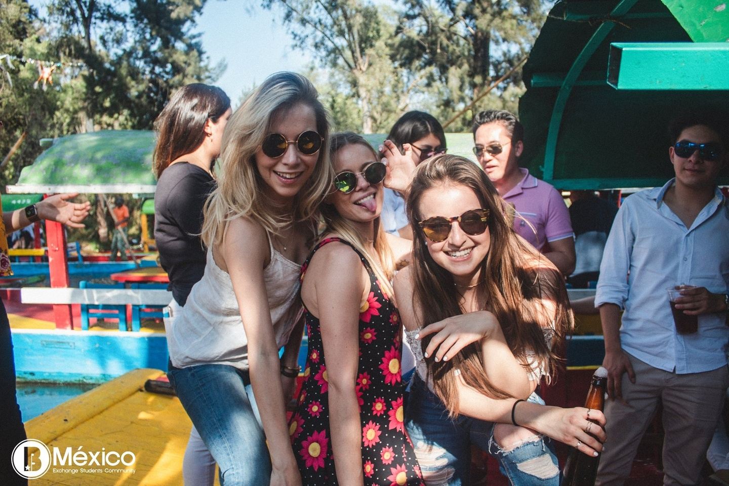 Trajineras de Xochimilco tour + fiesta