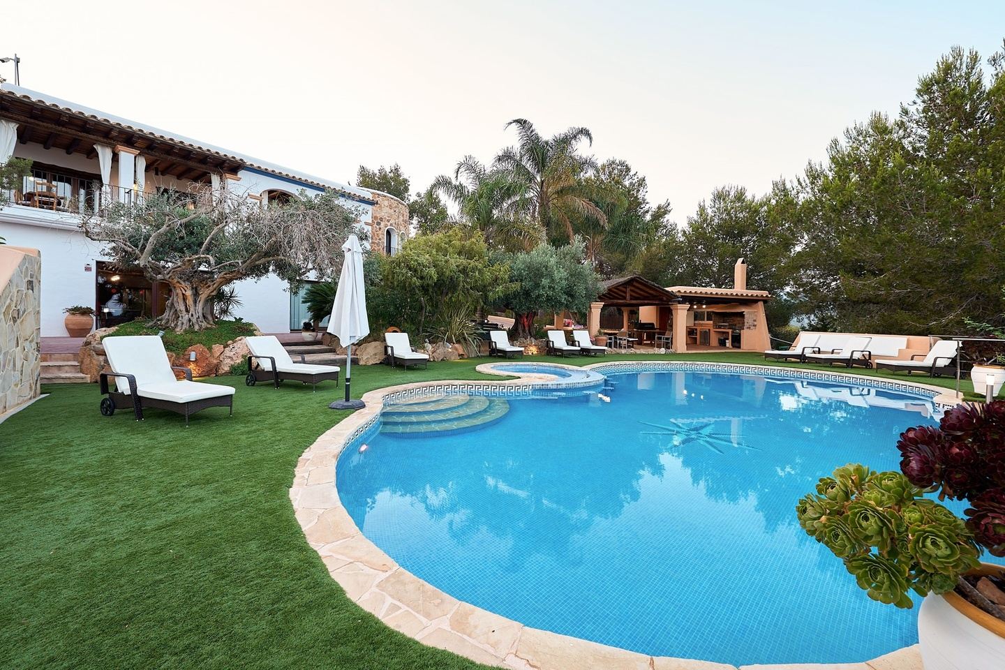 8 Day Explore Ibiza Retreat