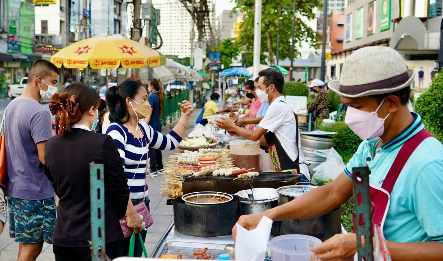 Bangkok Bites; A Daytime Culinary Adventure
