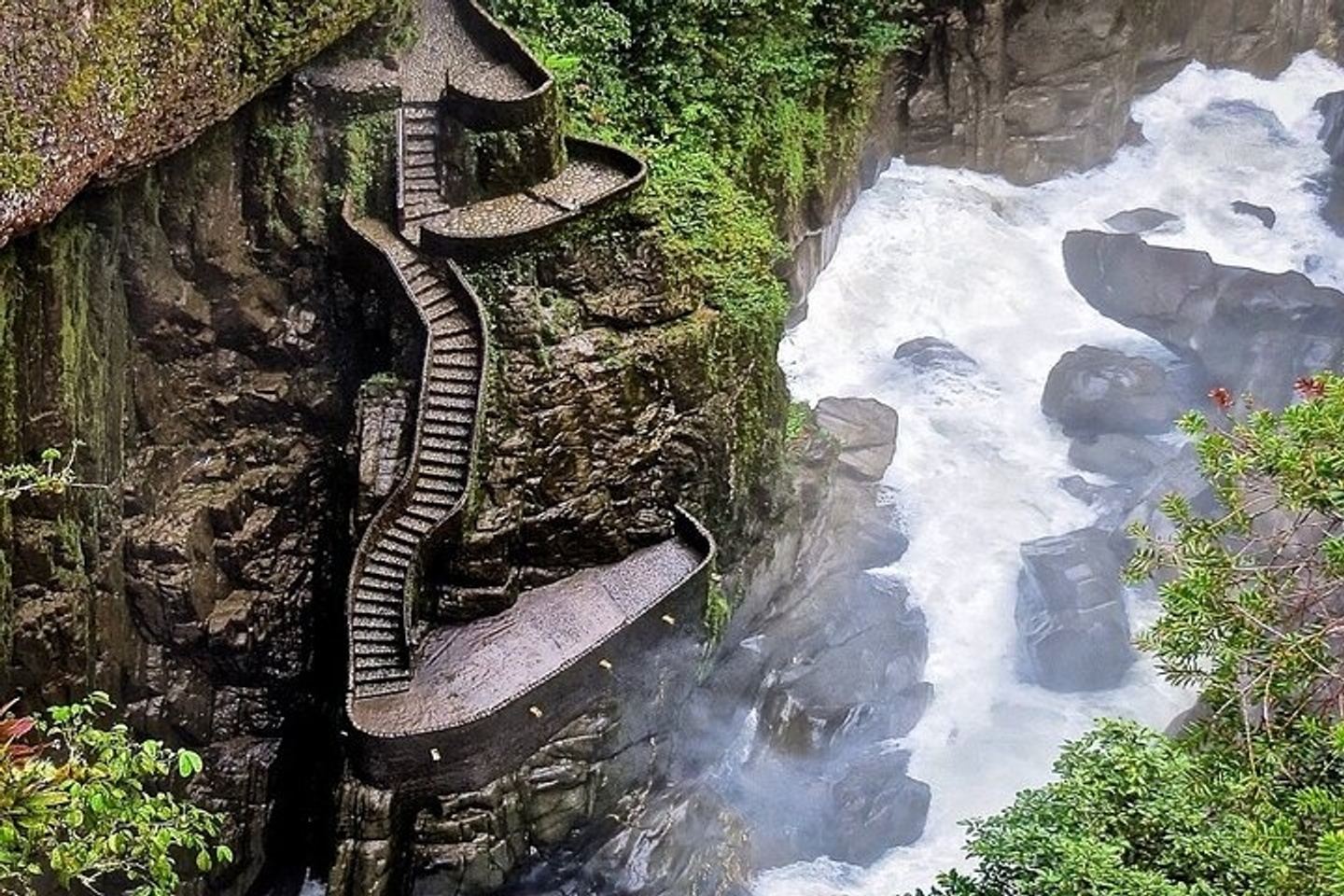 Baños: Route of the 8 Waterfalls in Baños