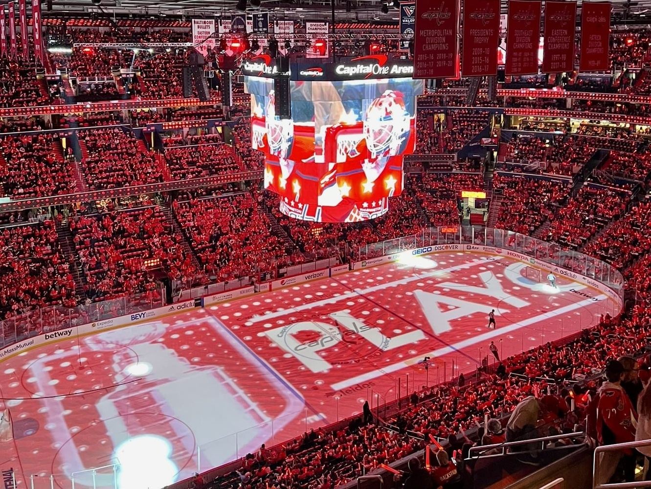 Washington Capitals Vs Maple Leaf