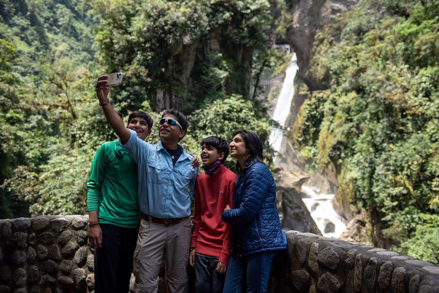 BAÑOS half day tour: Waterfalls route