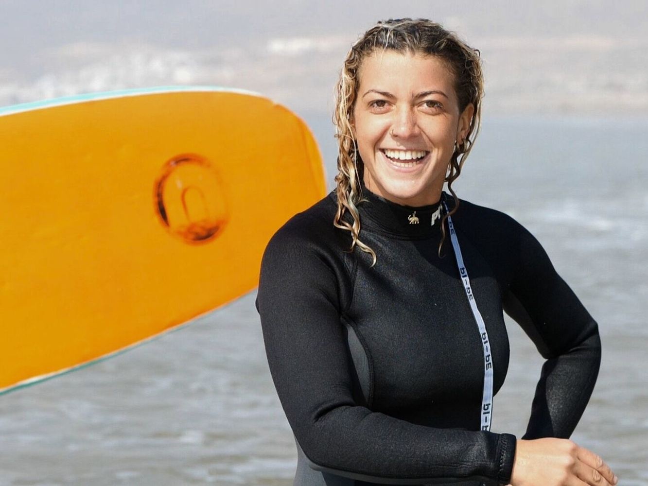 FU Space Social Girls Club –  5 Days of Waves, Wellness & Connection.