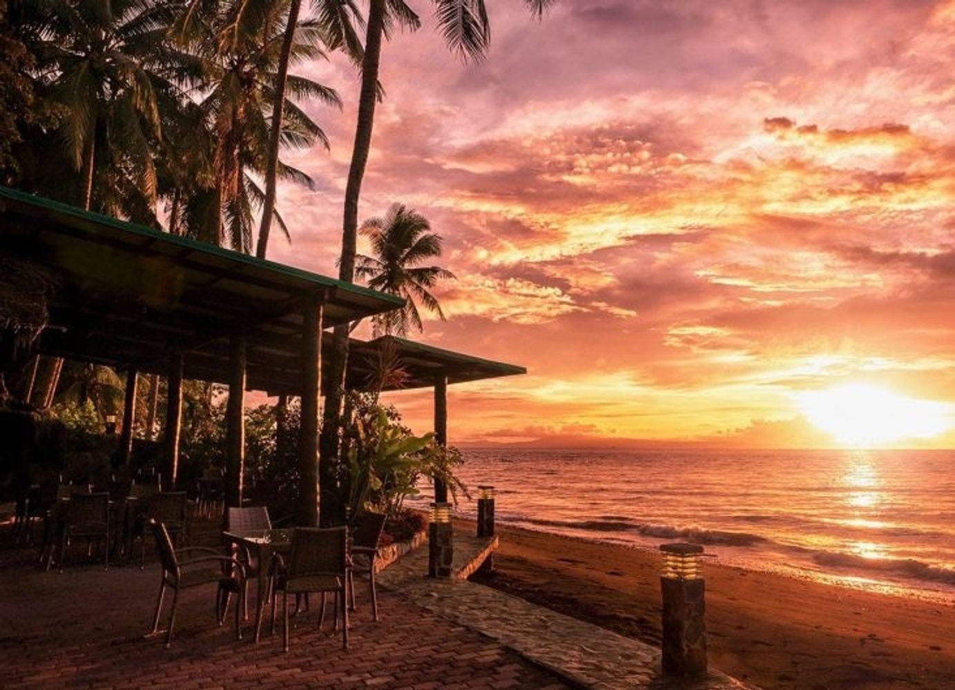 Dive into Discovery:  Atlantis Dumaguete