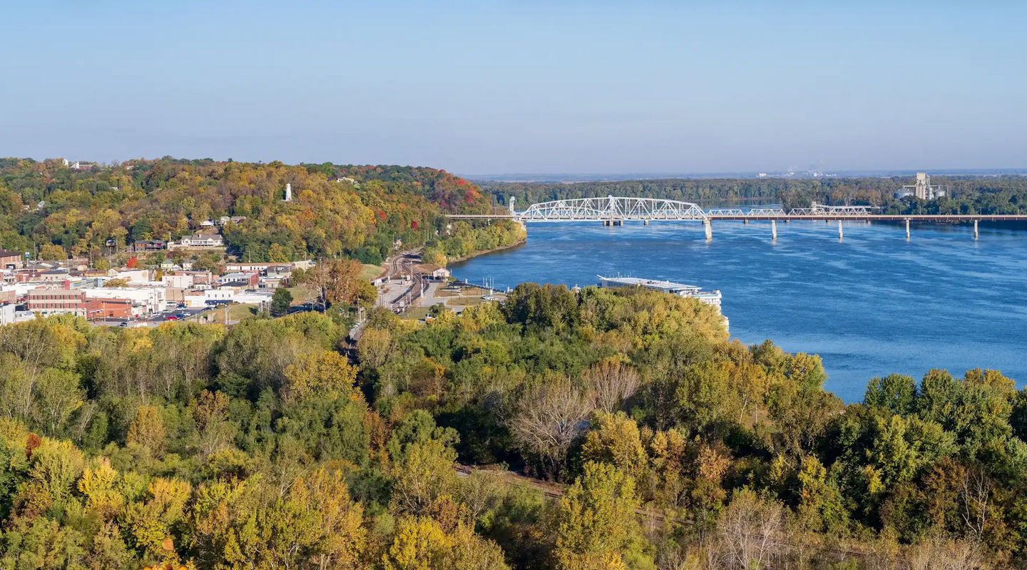 Along the Mississippi, 1-Day Pilgrimage of Faith, Beauty, & Fellowship