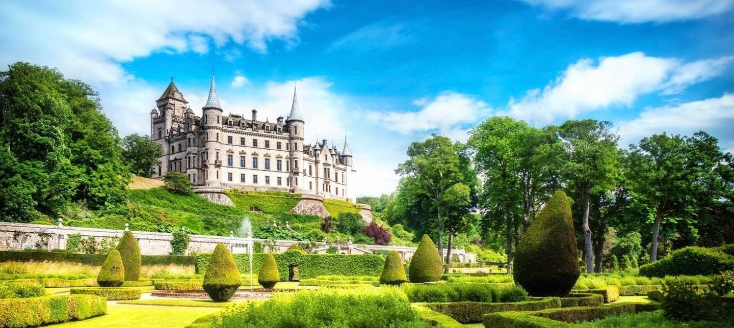 Private Castle & Whisky Day Tour (8hrs)