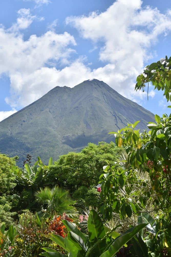 G Adventure -Pacaya Day Trip