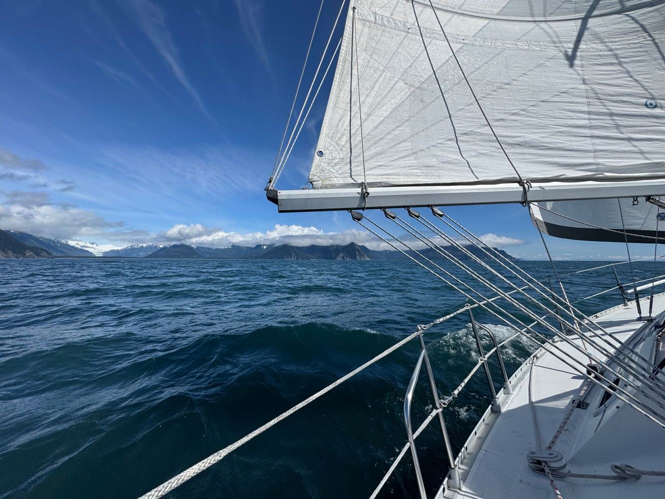 Weekend Warrior Sailing Crew
