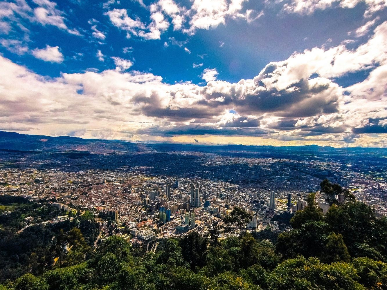 CITY TOUR CON MONSERRATE - COMPARTIDO