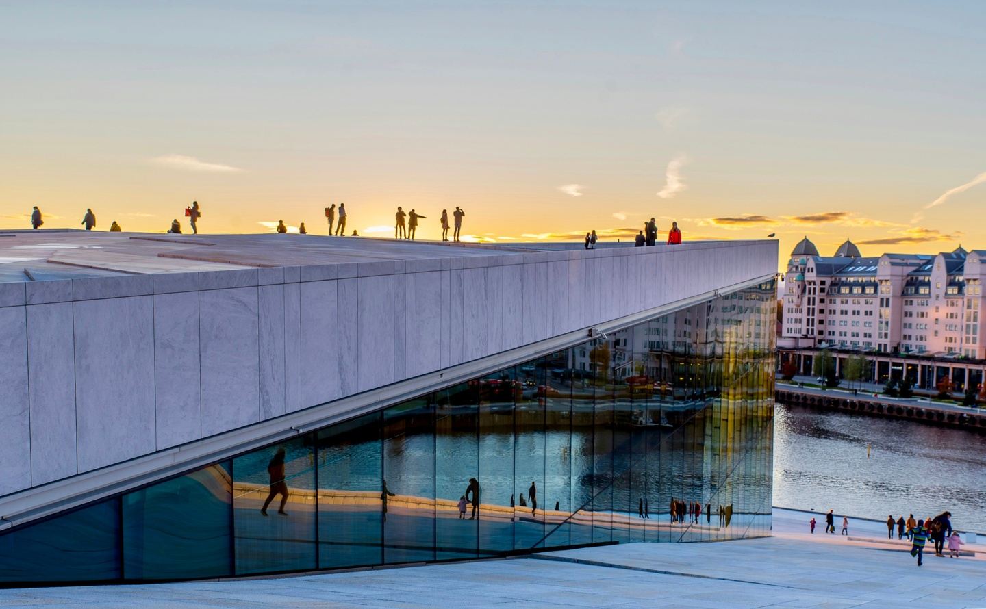Norway and the Fjords by Scenic Rail Small Group Tour