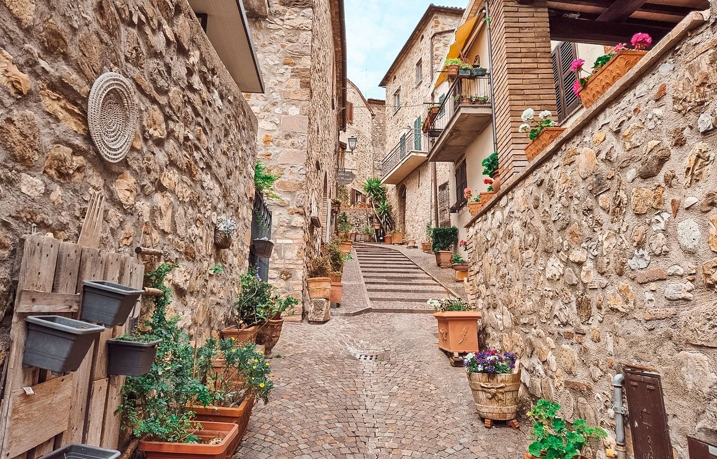 Dolce Far Scrittura Writing Retreat