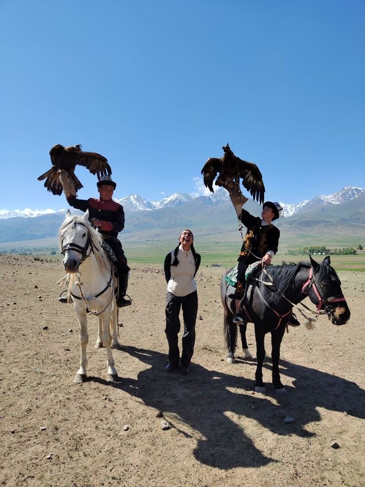 The Wanderlust Women - Winter expedition Kyrgyzstan