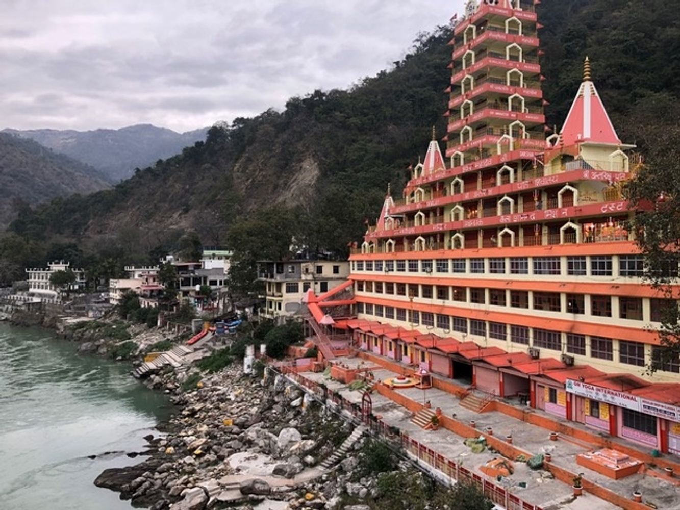 Sacred journey through Northern India with Seane Corn in Northern India