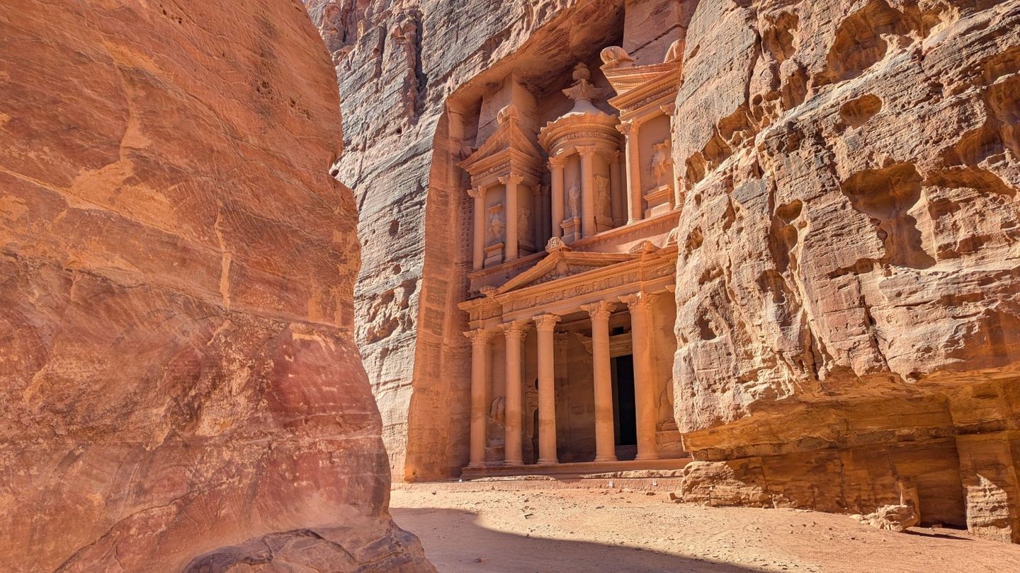 Discover Jordan: Premium 10 Day Adventure