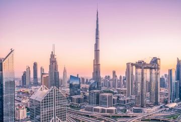Dubai Chic Noviembre 2025 | Dubai Chic November 2025