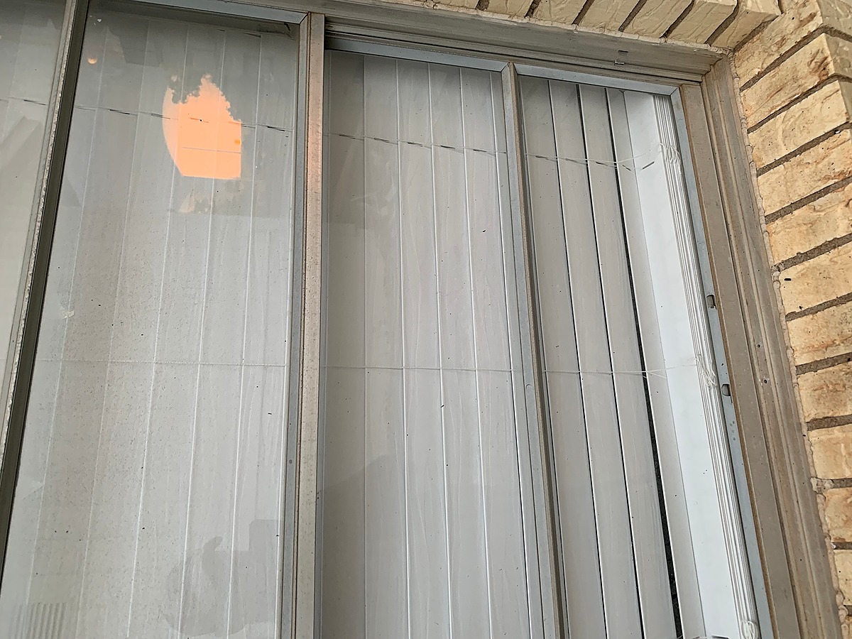 plastic snap in window glazing