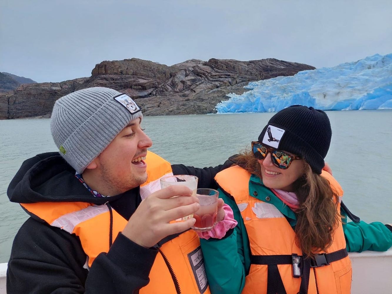 Puerto Natales: Grey Glacier Navigation with Transport