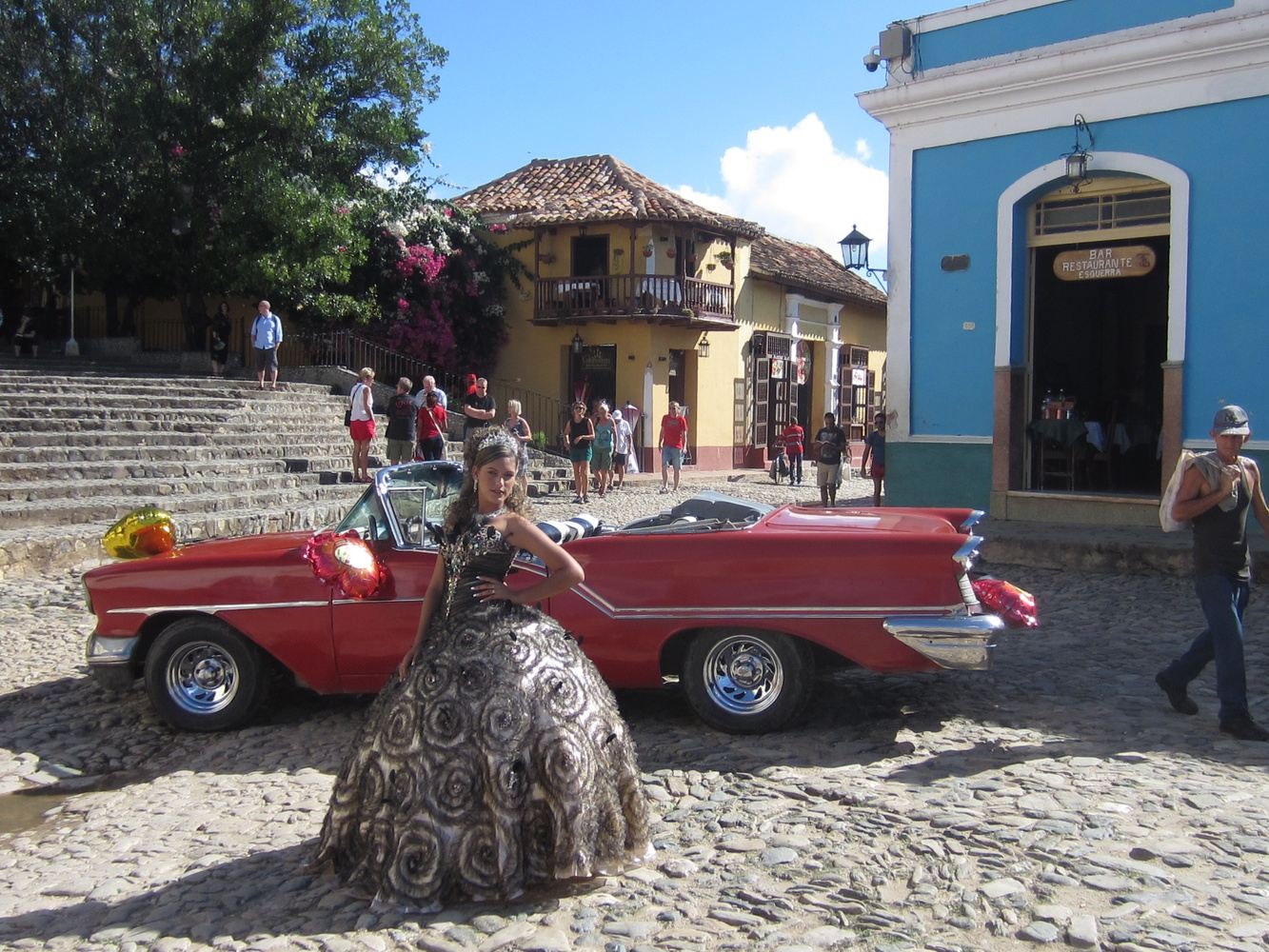 Custom CUBA:   The Locals Tour      Havana and Vinales Valley