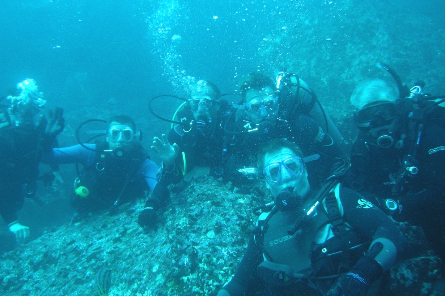 NORTH SEYMOUR & MOSQUERA ISLET DIVING TOUR