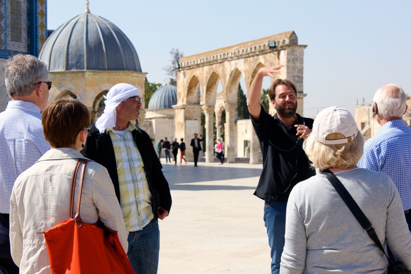 Dual Narrative Tour - Jerusalem Old City - 1/2 Day - October 29