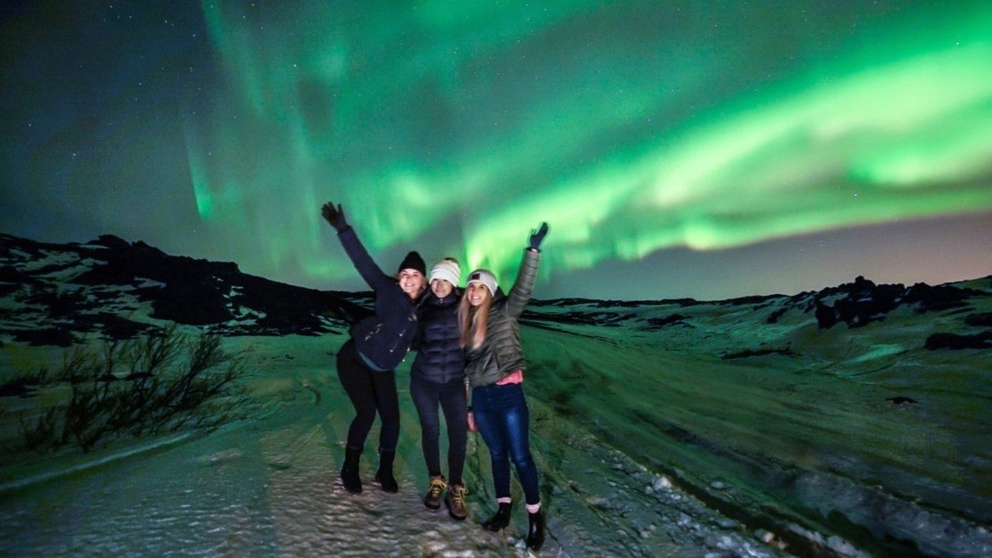 Iceland Northern Lights Quest 2025