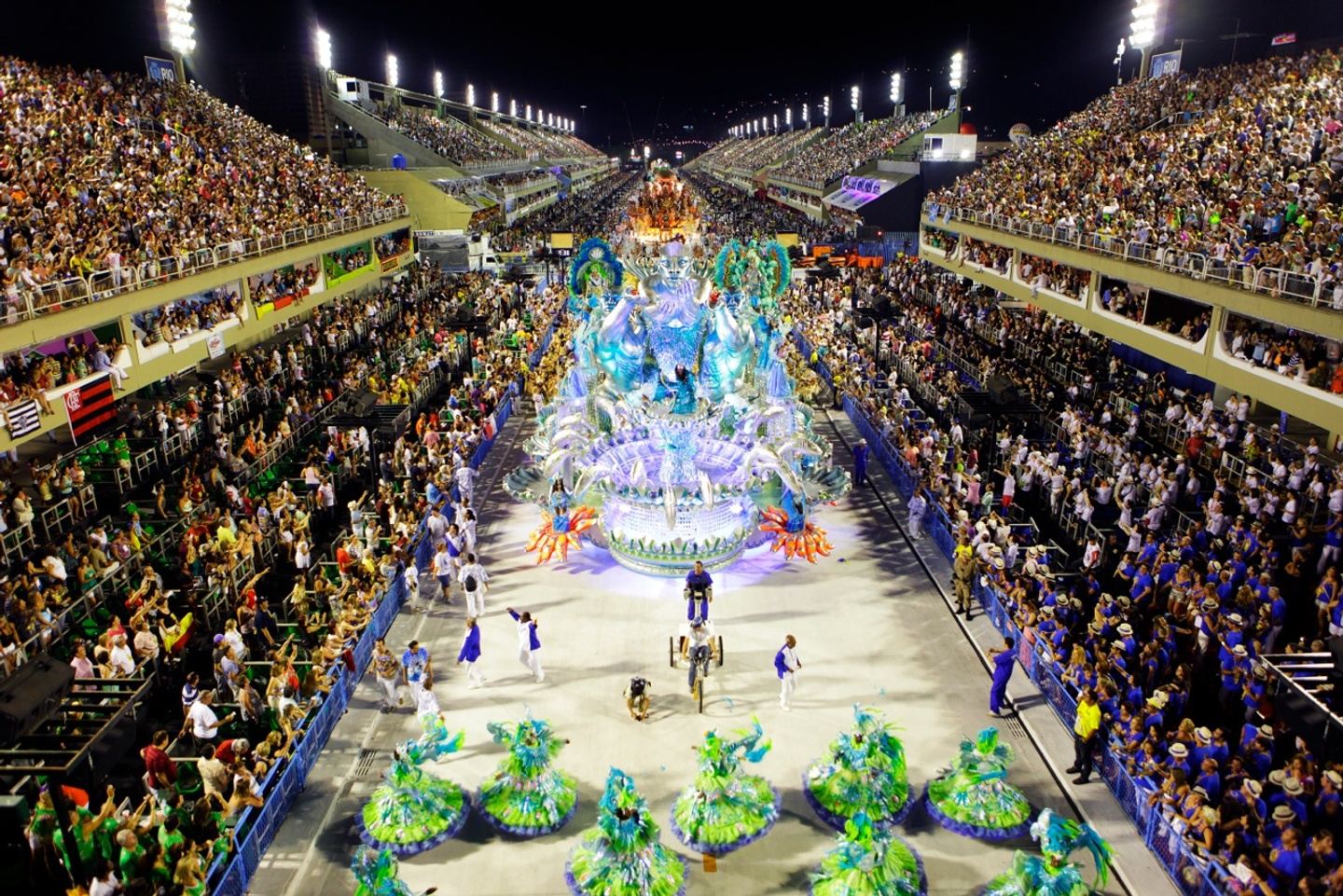 Watch the Carnaval Parade as a Local